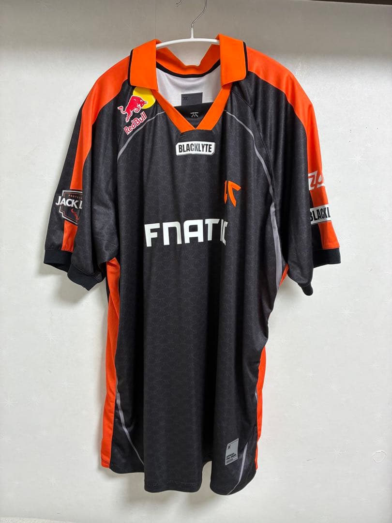 FNATIC スポーツジャージ 4XL 黒/オレンジ FNATIC CHAMPIONSHIPS ユニフォーム PRO ジャージ 2023 – FUTAROKU