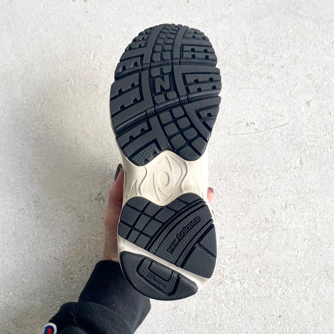 【極美品】New Balance ML725CH 23.5cm ホワイト