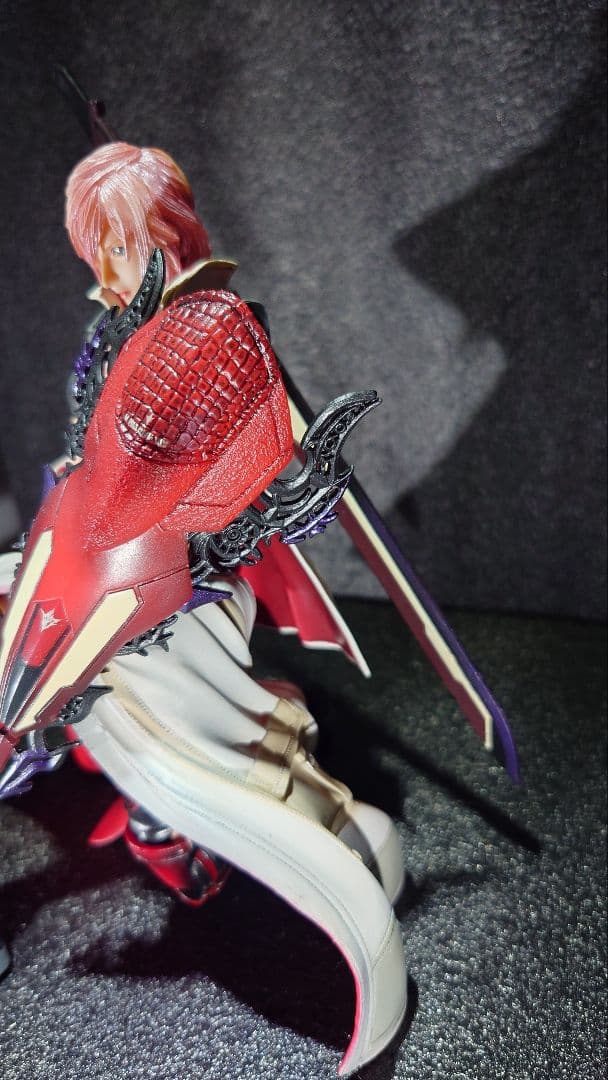 FF13 ライトニング プレイアーツ改 箱あり完品 - メルカリ
