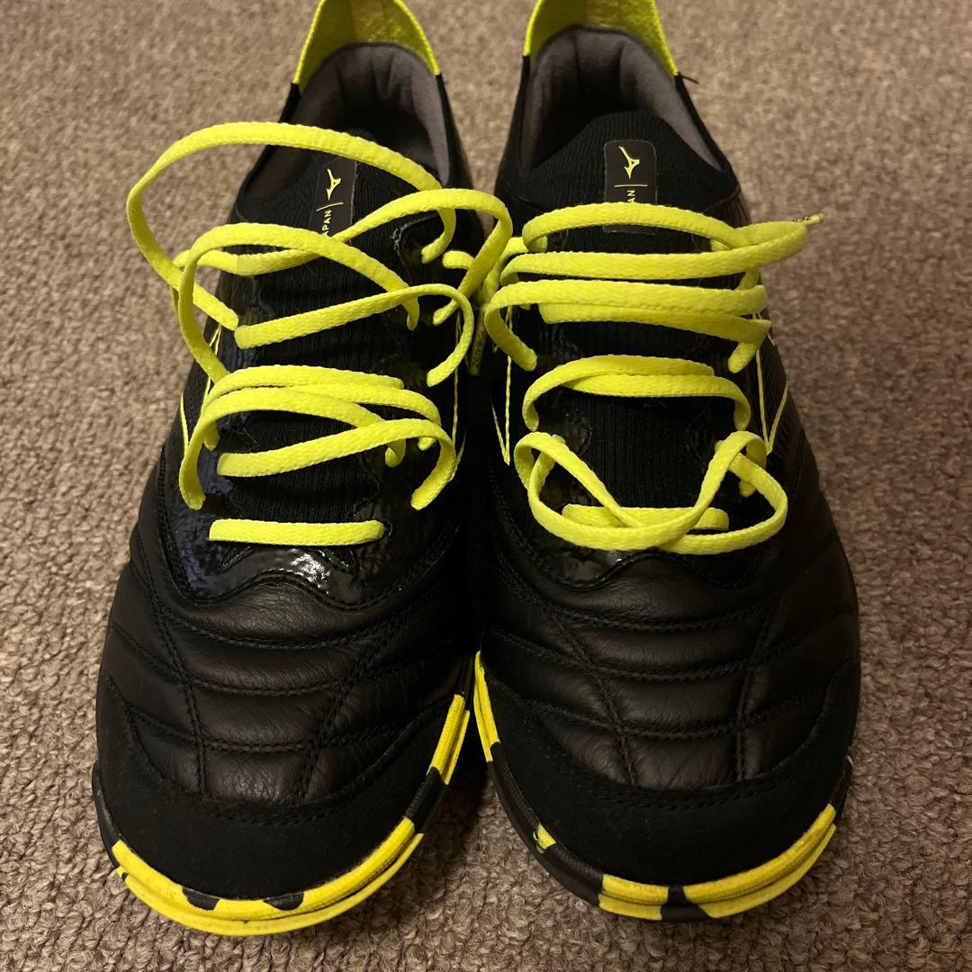 Mizuno モレリア NEO SALA β JAPAN TF 26.0cm