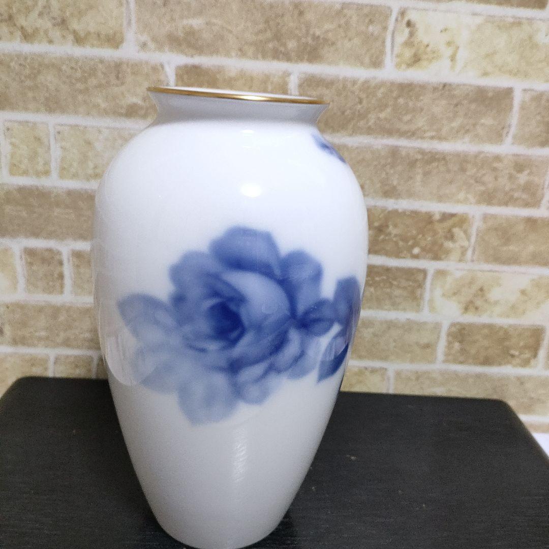 大倉陶園 ブルーローズ 花瓶 花生 花器 23cmサイズ - メルカリ
