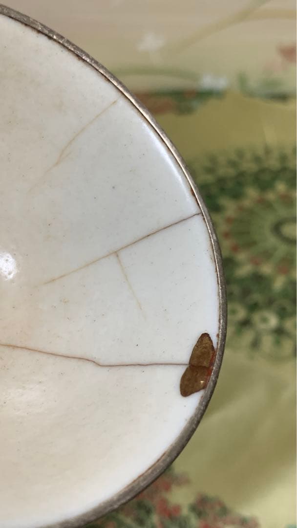 古渡 銀履輪 ビンテージ 中国明朝？薄手白地紅緑彩 猪口 茶杯 茶碗