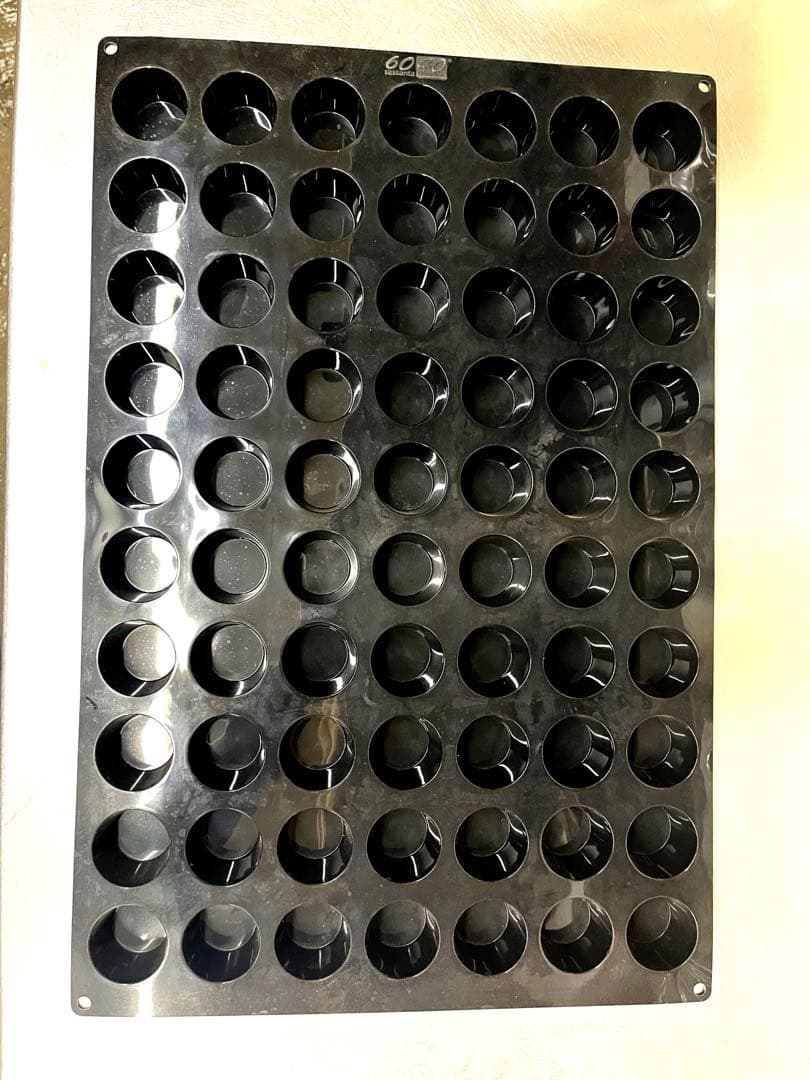 シリコマート シリコンフレックス SQ 007 マフィン型 70個付 シリコン