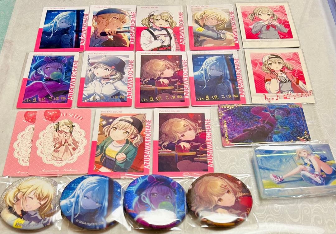 プロセカ 小豆沢こはね こはね グリッター缶バッジ エピカ 箔押し グリカ プロセカ 小豆沢こはね こはね グリッター缶バッジ エピカ 箔押し