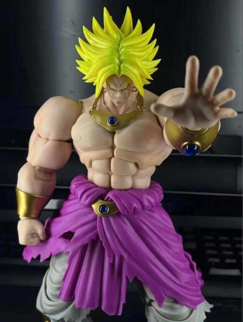 海外限定　ブロリー　スーパーサイヤ人　s.h.figuarts 同サイズ