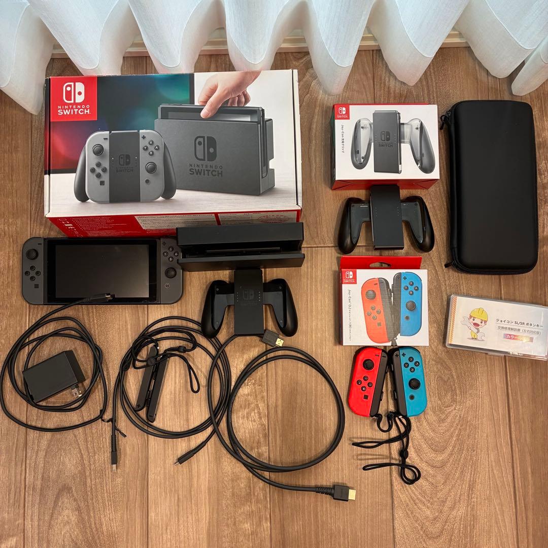 Nintendo Switch 本体+Joy-Conネオン+充電グリップ　セット Joy-Con充電グリップ Switch/有機EL 両対応 ジョイコン プレイしながら