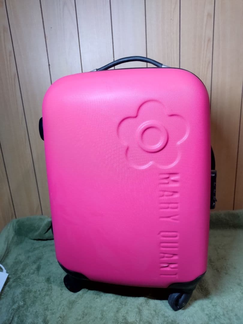 MARY QUANT ピンク ハードキャリーケース MARY QUANT ピンク ハードキャリーケース MARY QUANT ピンク ハード
