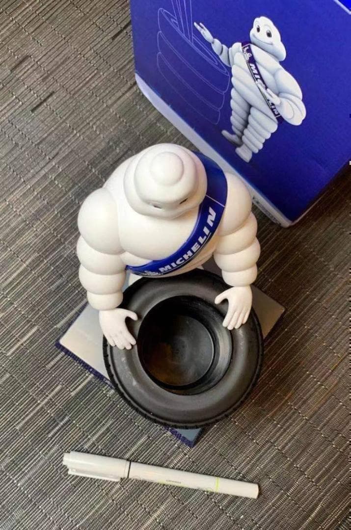 新品 非売品 MICHELIN ビバンダム ミシュランマン ミシュラン ペン立て