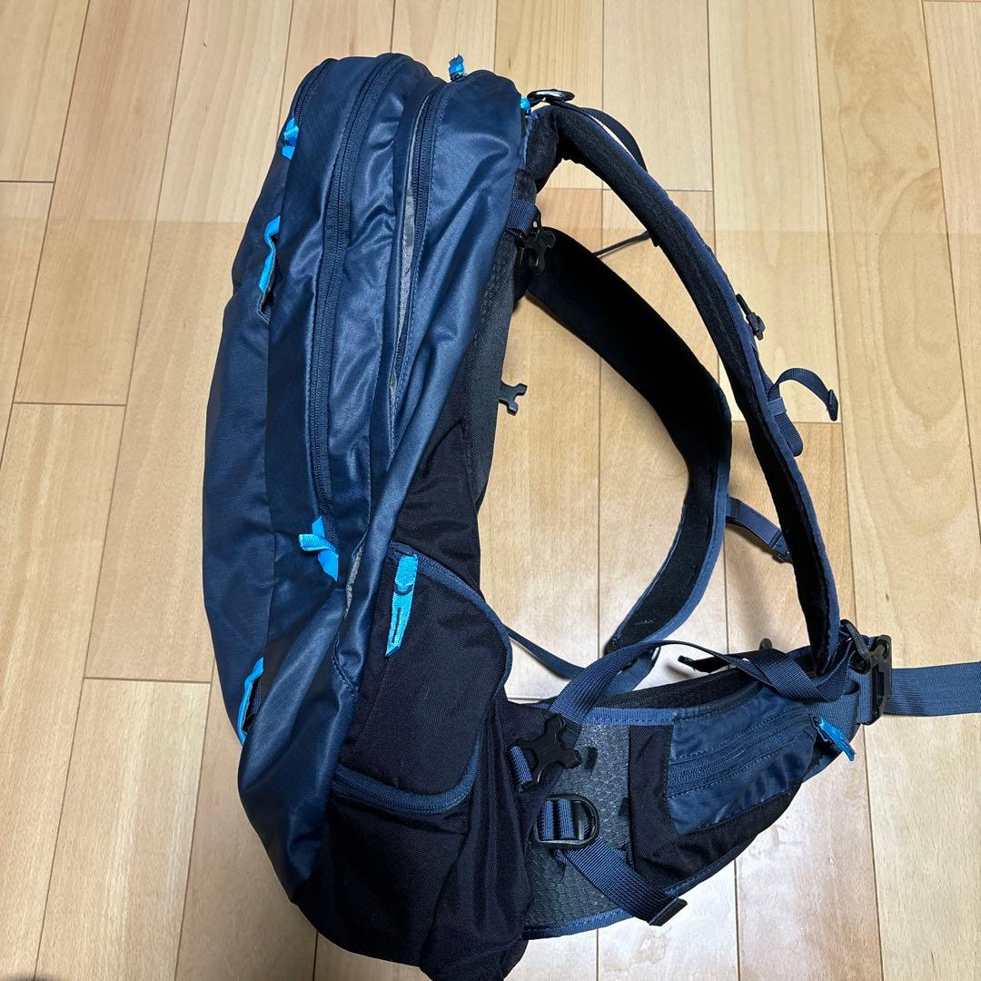 Burton［ak］ インクライン バックパックburton ak インクライン