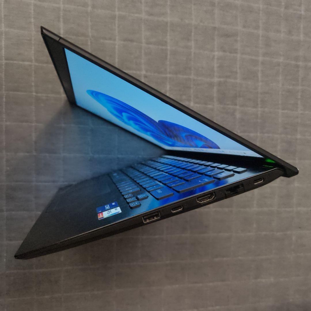 日本製 美品 高級感 VAIO 超軽量 爆速12世代i7 16GB 512GB