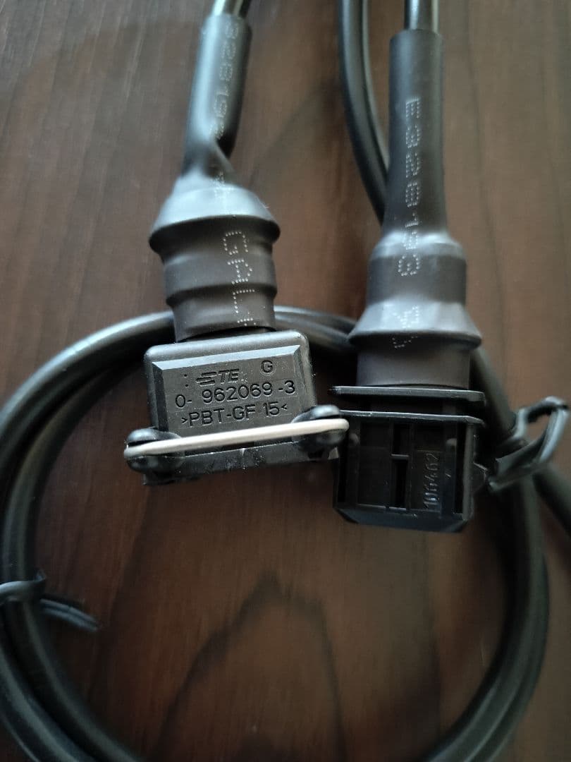 BMW F800R用(2009-2016) Booster Plug - メルカリ