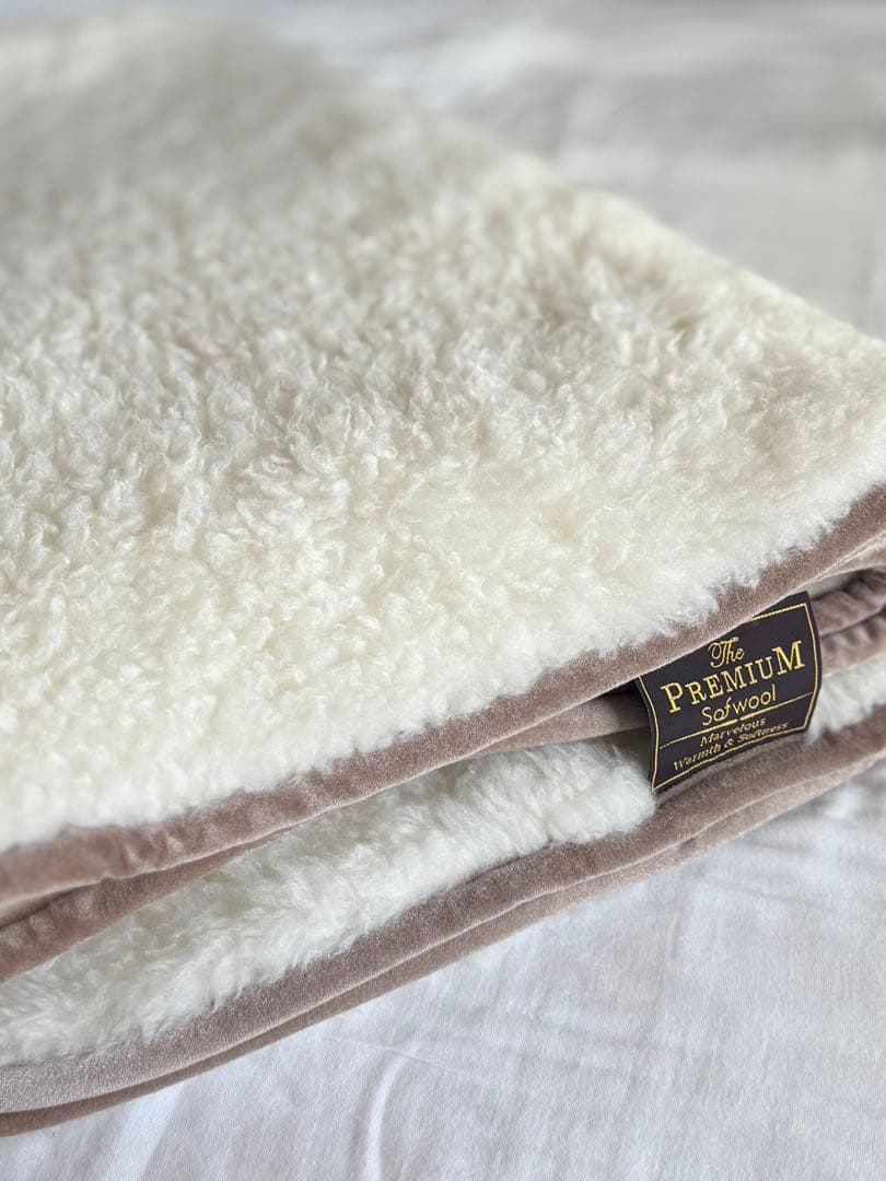 PREMIUM Sofwool プレミアム ソフゥール 敷きパッド セミダブル Amazon.co.jp: The PREMIUM Sofwool 敷き毛布 SD(セミダブル) : ホーム