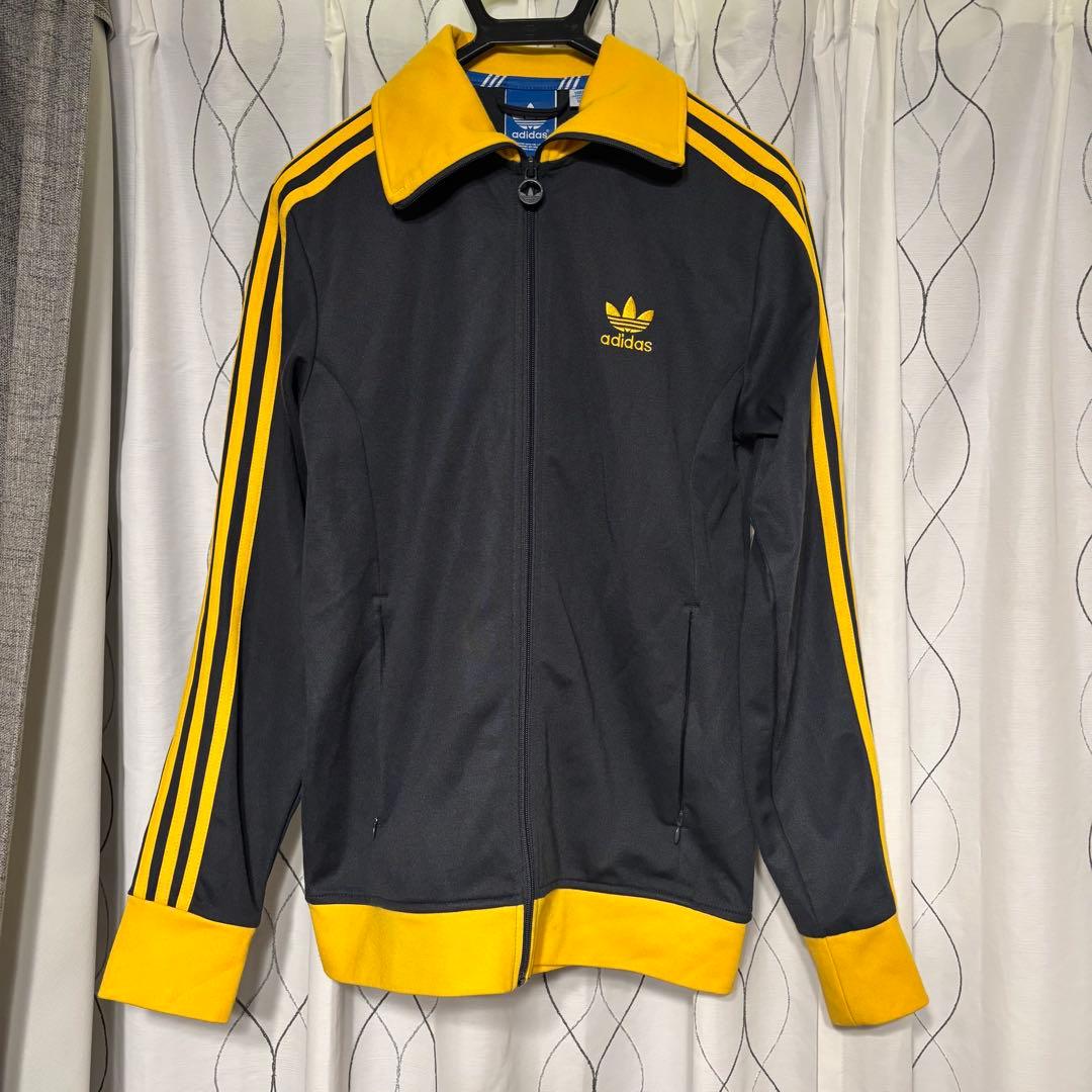 【最終値下げ】★アディダス オリジナルス トラックジャケット ヨーロッパTT M adidas Originals（アディダスオリジナルス）の「メンズ アディダス
