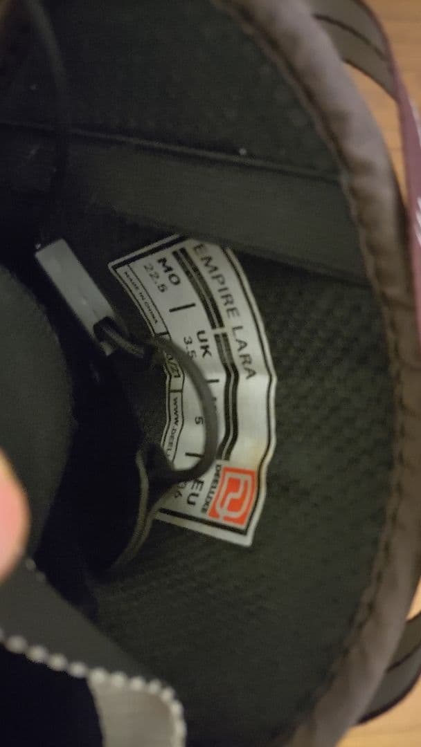 スノーボード Deeluxe empire lara 22.5cm