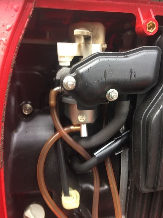 ホンダEU 16 発電機 オイル交換用アダプター付き