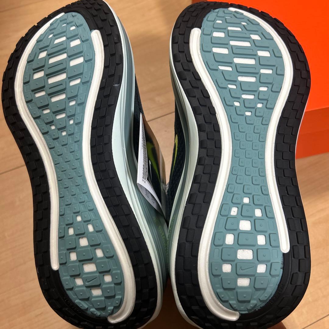 《新品未使用》　Nike ボメロプラス　 メンズ　 サイズ25センチ