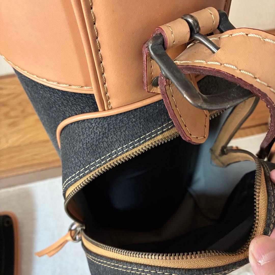 デッドストック貴重Black & White キャディバッグ 本革 7型の通販はau