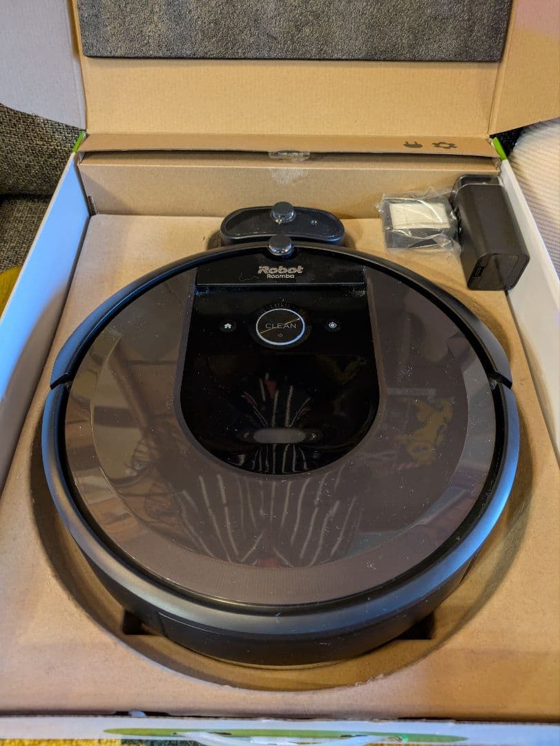 iRobot Roomba i7 ロボット掃除機 本体