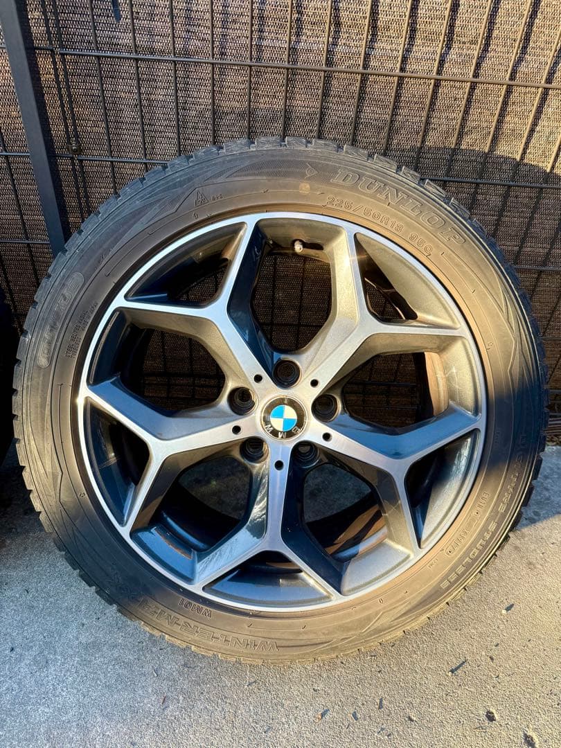さ*う様 BMW 225/50/R18 スタッドレスタイヤホイールセット DUN