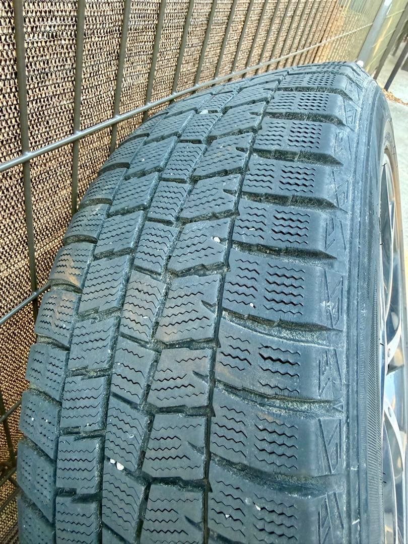 さ*う様 BMW 225/50/R18 スタッドレスタイヤホイールセット DUN