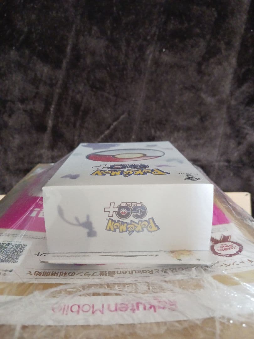 Pokemon GO Plus + 新品未開封 - メルカリ