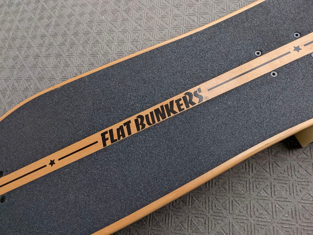 【超美品】SLIDE×FLAT BUNKERSコラボ　スケートボード SLIDE×FLAT BUNKERSで波の無い時も！波がデカすぎる時も！サーフィンの
