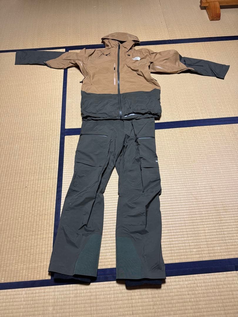 THE NORTH FACE 上下セット スノーウェア 22/23 楽天市場】【2024秋冬 新色】ザ・ノース・フェイス【THE NORTH FACE