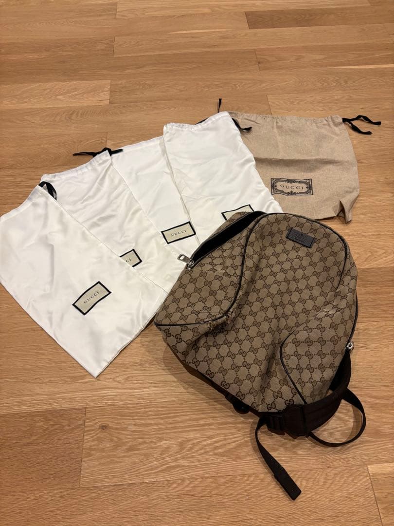 訳あり　Gucci GGキャンバスリュック ベージュ　袋付き 訳あり Gucci GGキャンバスリュック ベージュ 袋付き