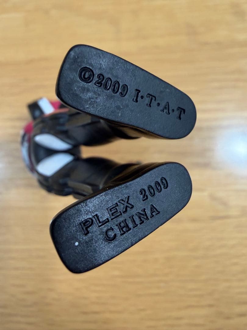 超美品 ウルトラマン＋仮面ライダー＋戦隊モノ＋特撮モノ ソフビ100体