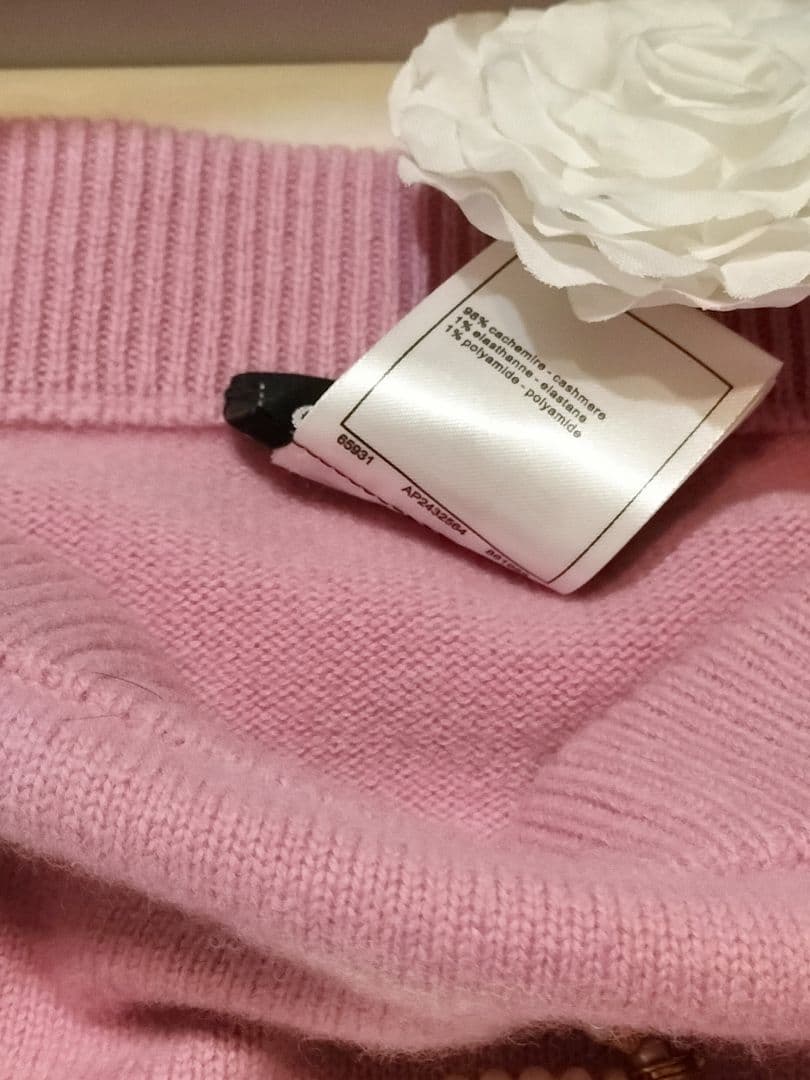 ❣️CHANEL♡ベビ―pinkタ―ンロックスカ―トスタッフuniform❣️ - メルカリ