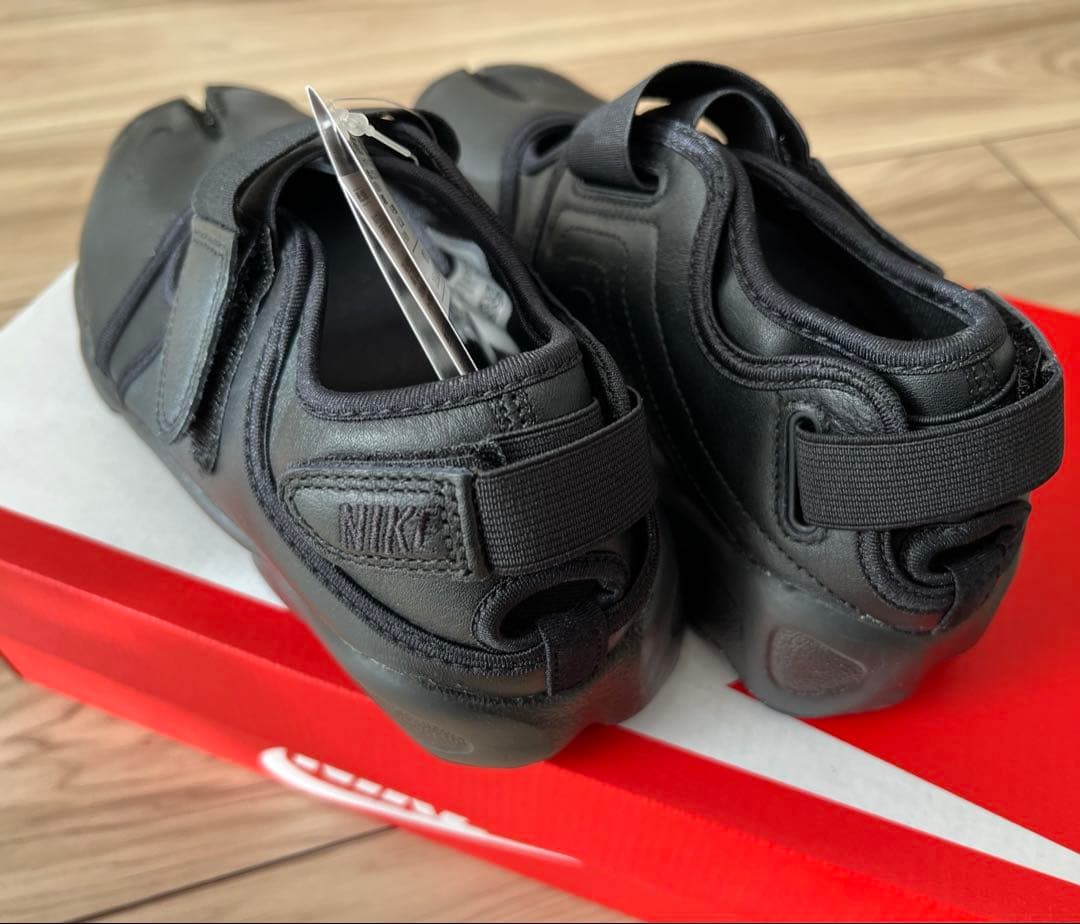 Nike ウィメンズ エアリフト レザー ブラック 24cm - メルカリ