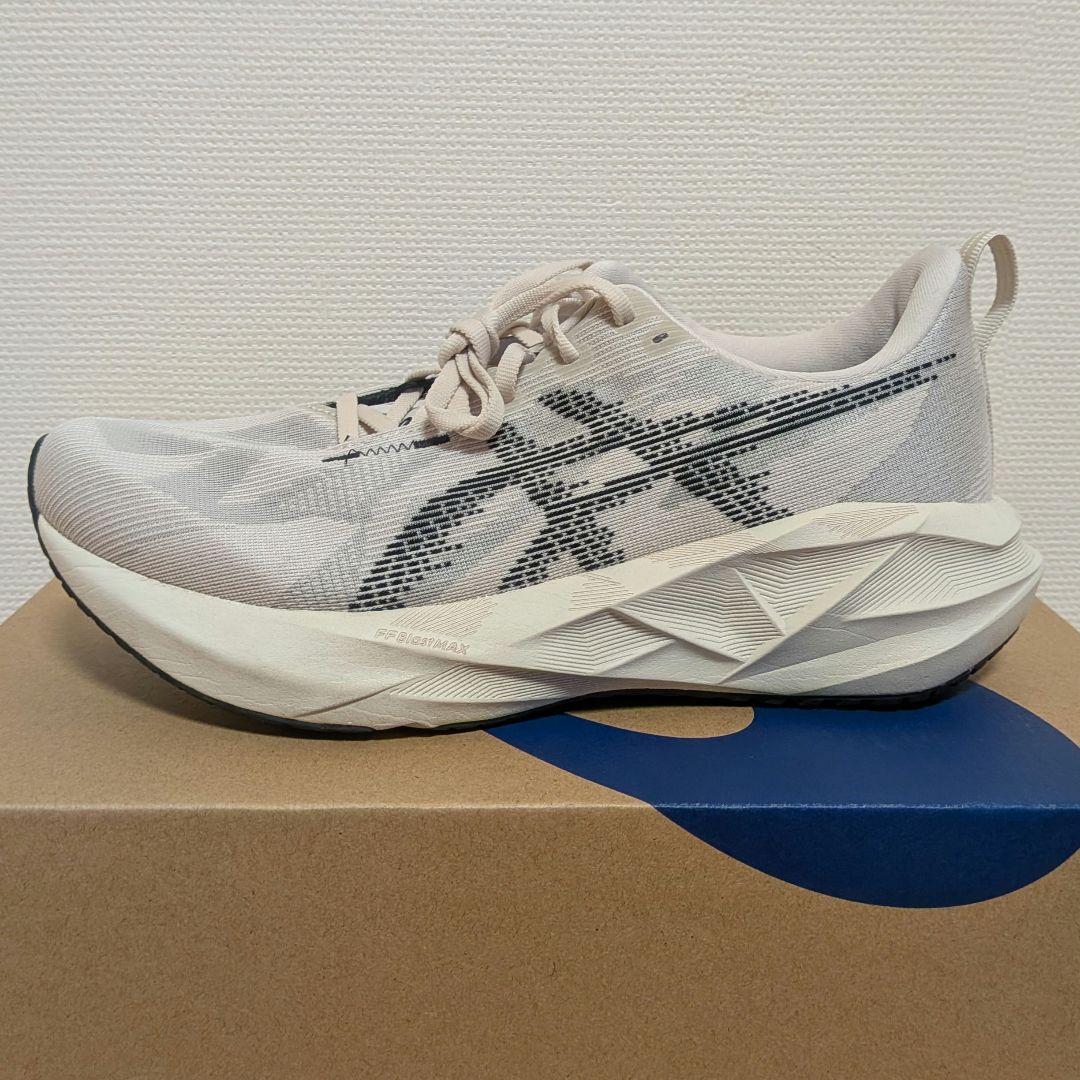 ASICS NOVABLAST 5 【26.5cm】