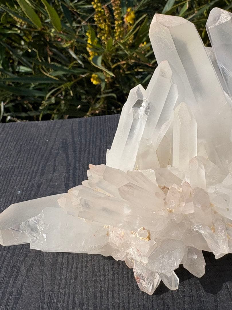 ❤️レア　形良く　0.65kg ヒマラヤ　強いパワー　極みの逸品　クラスター　水晶