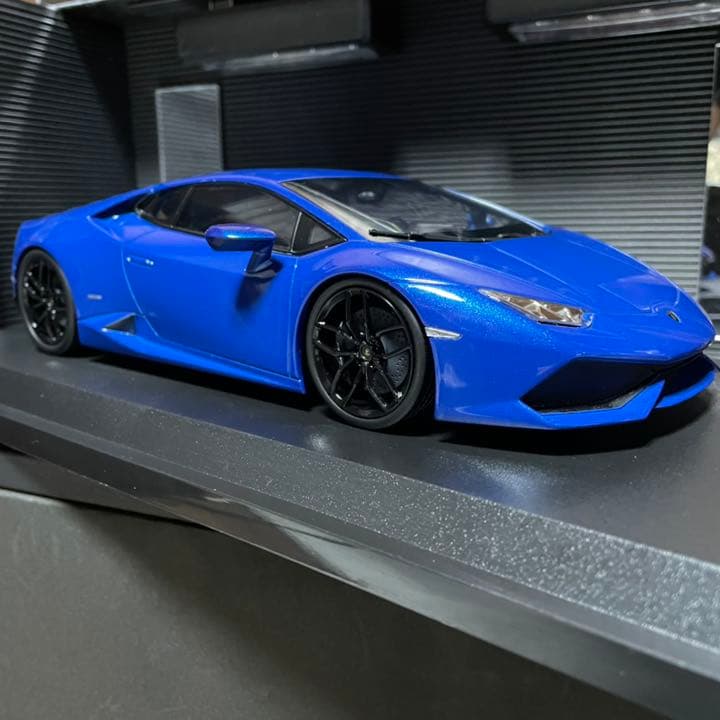 未展示品　京商 1/18 ランボルギーニ ウラカンLP610-4 ミニカー 1/18 ランボルギーニ・ウラカン LP610-4 赤色 京商