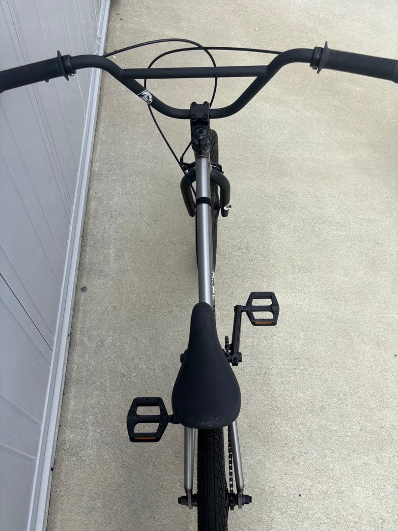 hikari様専用※引き取り限定！BMX ダーカスワンRAW - メルカリ