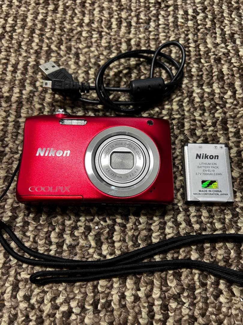 動作確認済】Nikon COOLPIX A100 レッド