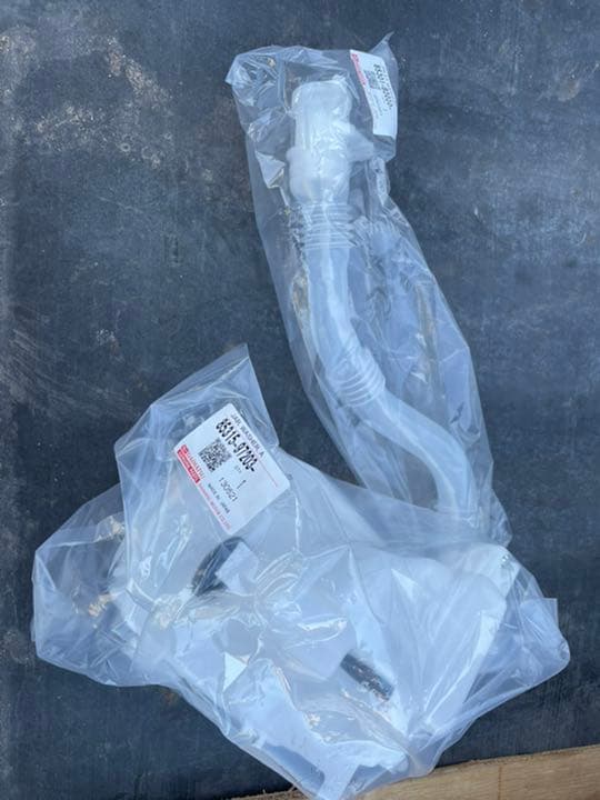 2023AWネストローブフードショールベスト ポンチョ(OFF WHITE）