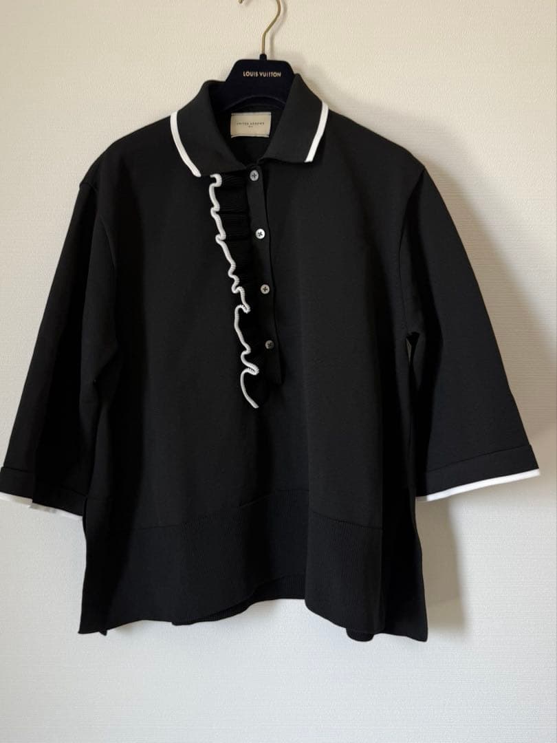 UNITED ARROWS ミニマル フリル ポロニット 黒 - メルカリ