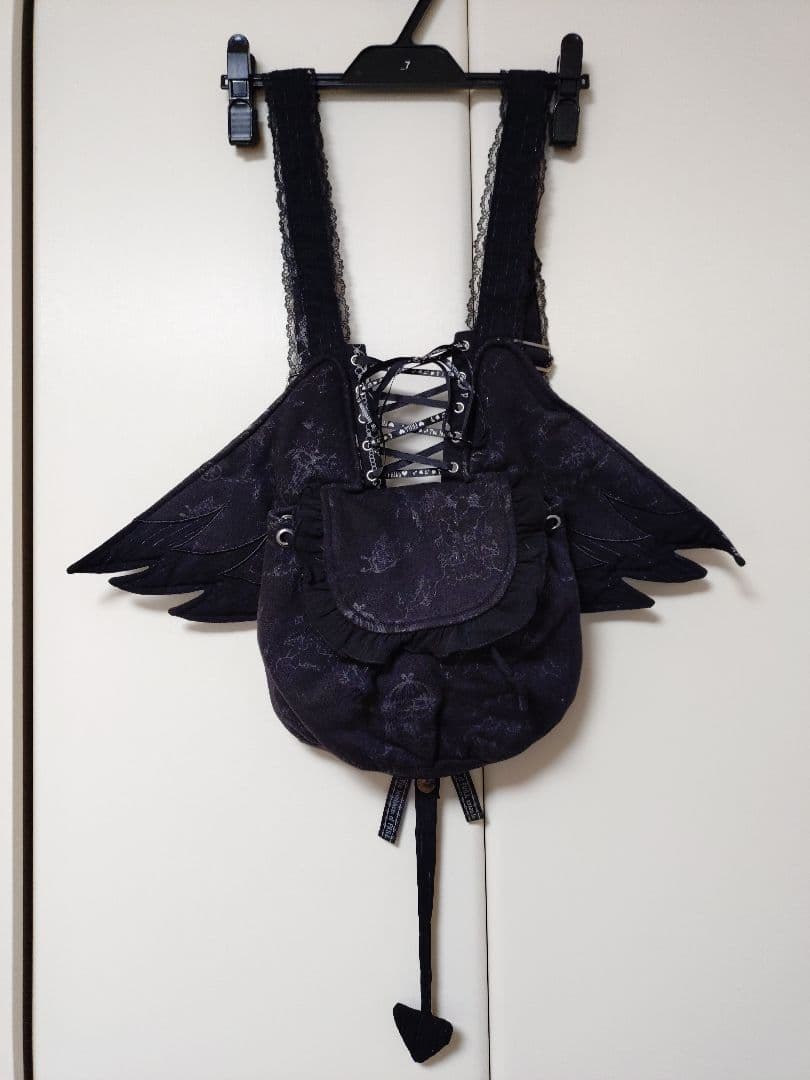 は*ん様 h.NAOTO「FRILL」悪魔の羽 リュック 黒 0ae98e14-412f-5593-a31b-