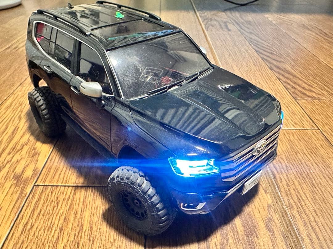 値下げ！！ミニッツ4×4 トヨタ ランドクルーザー ラジコンカー 黒