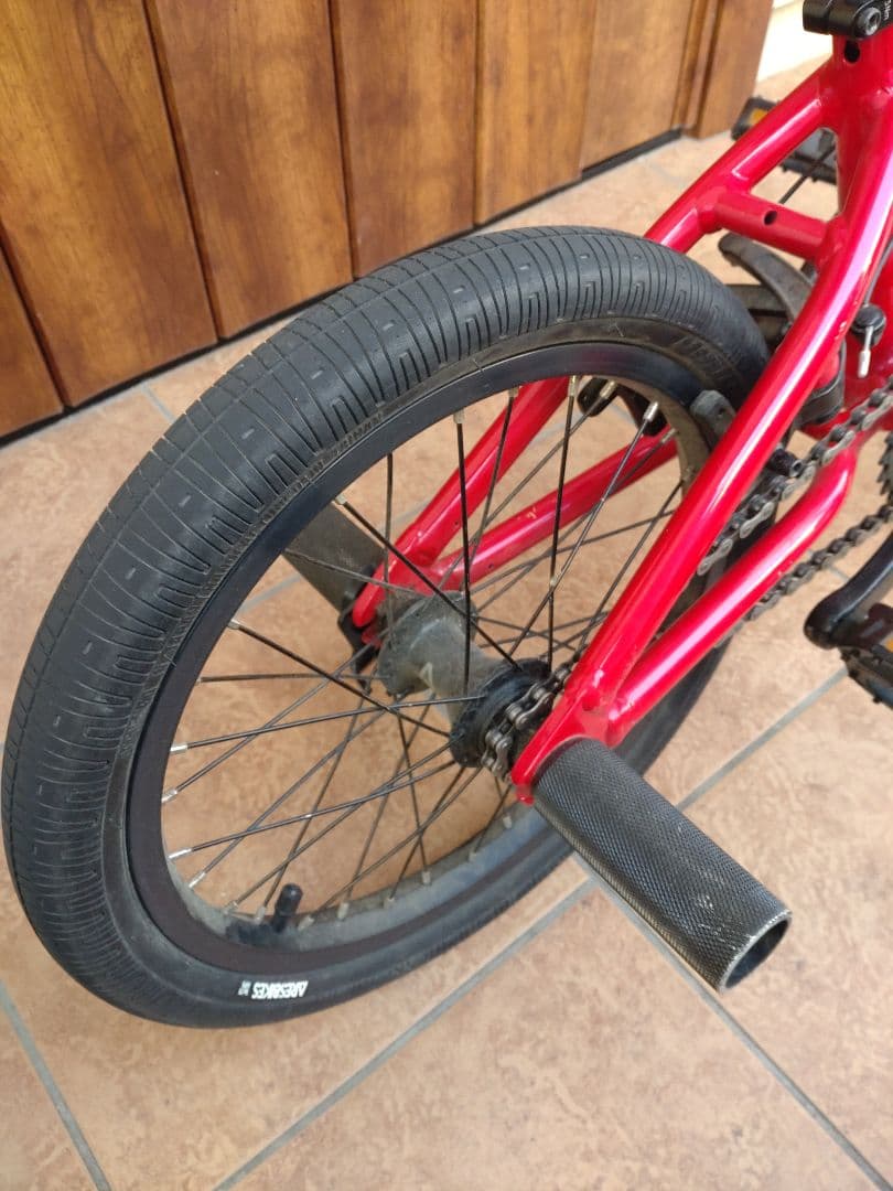 STN ARESAVES BMXバイク レッド 16インチ