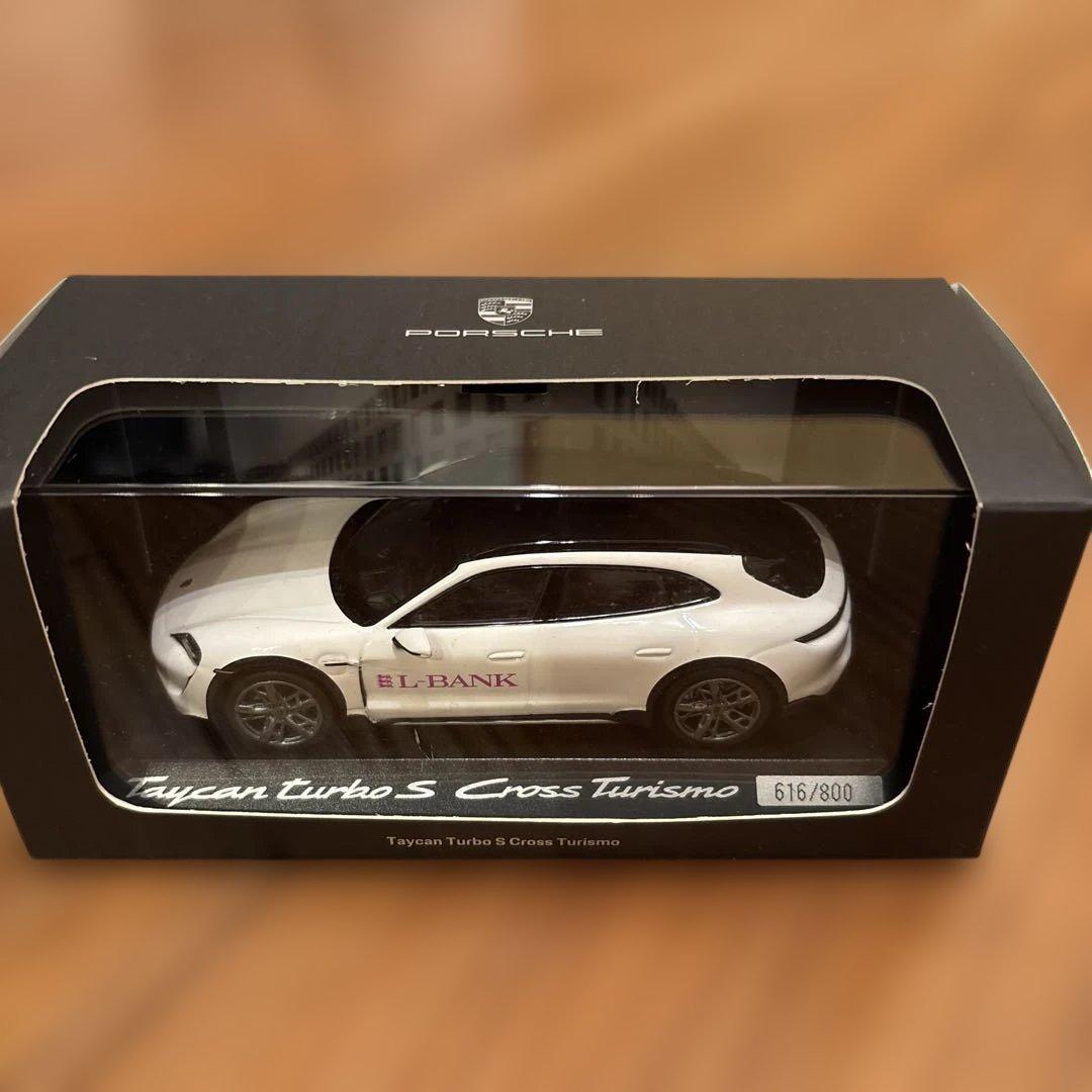 【世界800台限定・非売品】ポルシェ タイカン L-BANK特注 1/43 楽天市場】【 ポルシェ 純正 】プルバックカー タイカン ターボ S