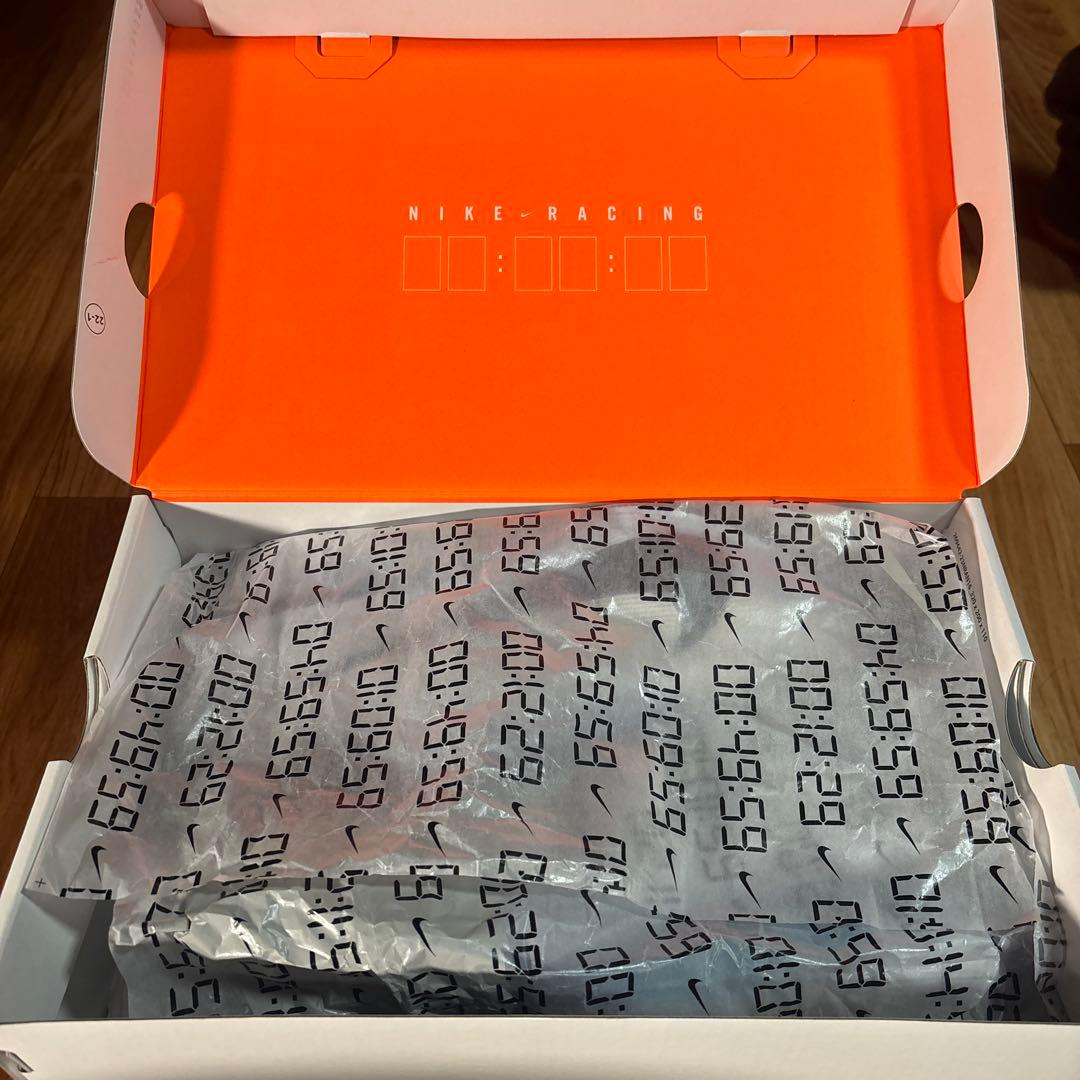 NIKE ヴェイパーフライ4 26.5cm