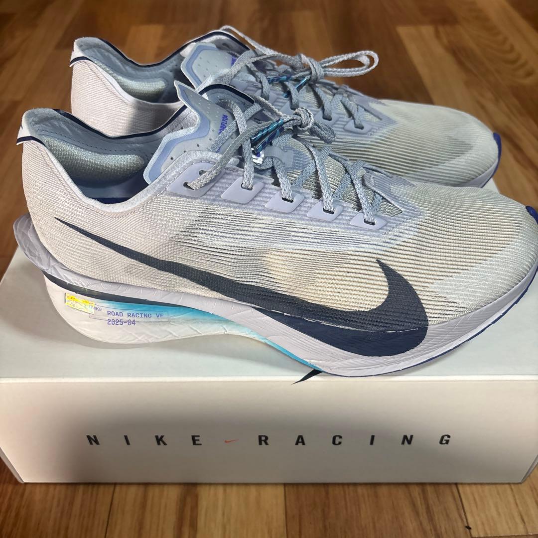 NIKE ヴェイパーフライ4 26.5cm