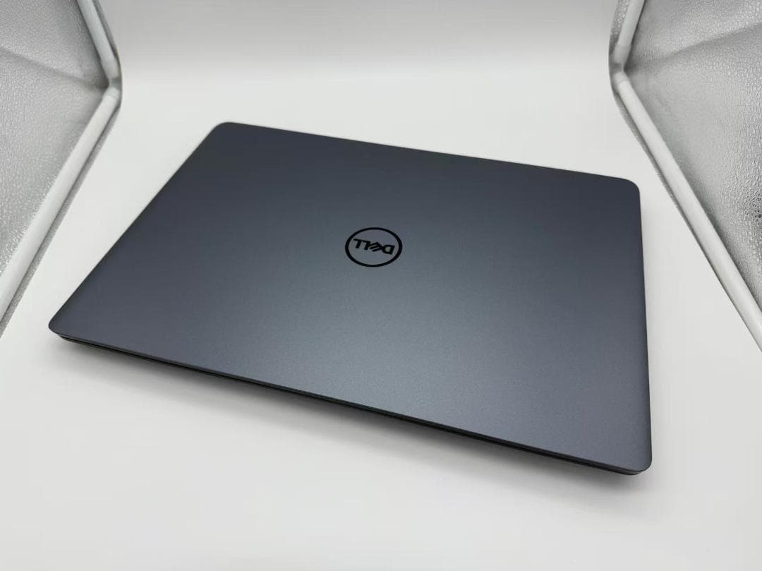DELL Dell Vostro 5581 16GB Office付き Dell Vostro 15 5581 - Specs, Tests, and Prices | LaptopMedia.com