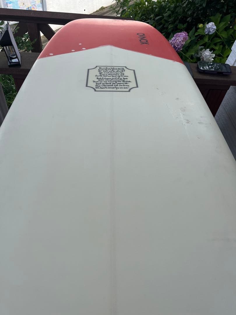 茅ヶ崎【OVNOX】ロングボード シングルフィン付き