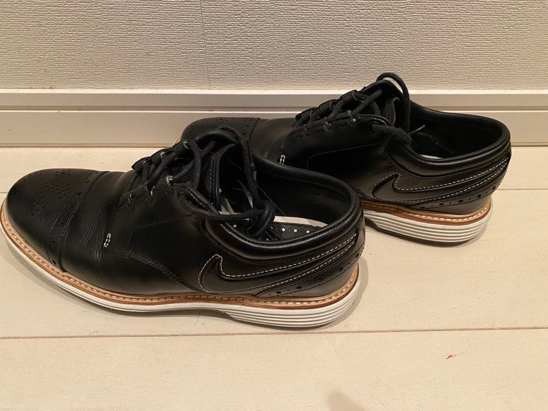NIKEゴルフ ルナクレイトン ブラックレザー628536-001 25.5cm