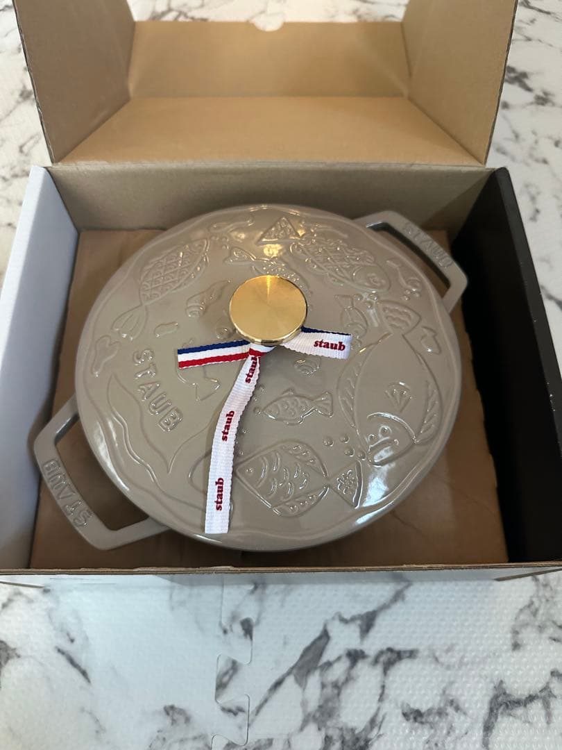 【新品・未使用】ストウブ　ミナペルホネン ココット 20 cm 楽天市場】【50周年記念】 ストウブ STAUB × mina perhonen ココット