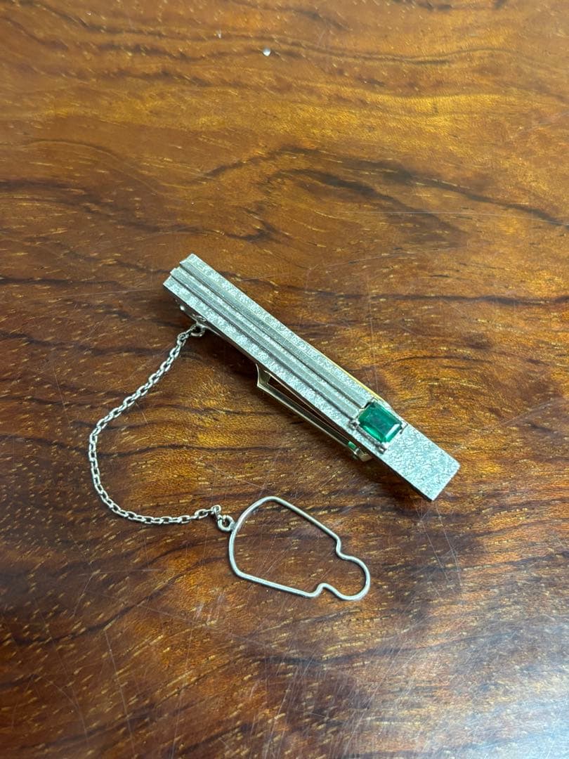 エメラルド付き　ネクタイピン　k14 o0109 K14WG 14K ホワイトゴールド エメラルド ネクタイピンの買取実績