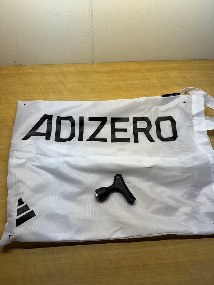 【ニードルピン無し 新品未使用】アディゼロプライムSP4 黄色 26.0cm